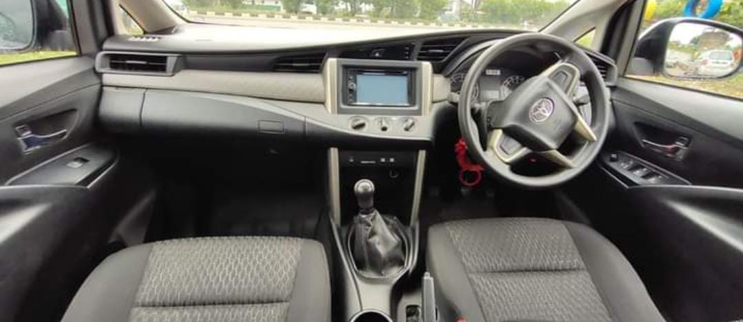 Toyota Innova(2013-2014) 2.5 Z 7 Str Bs-iii